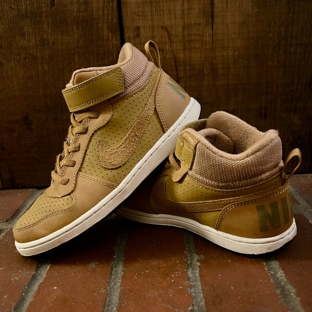 Nike Court Borough Youth Sneakers